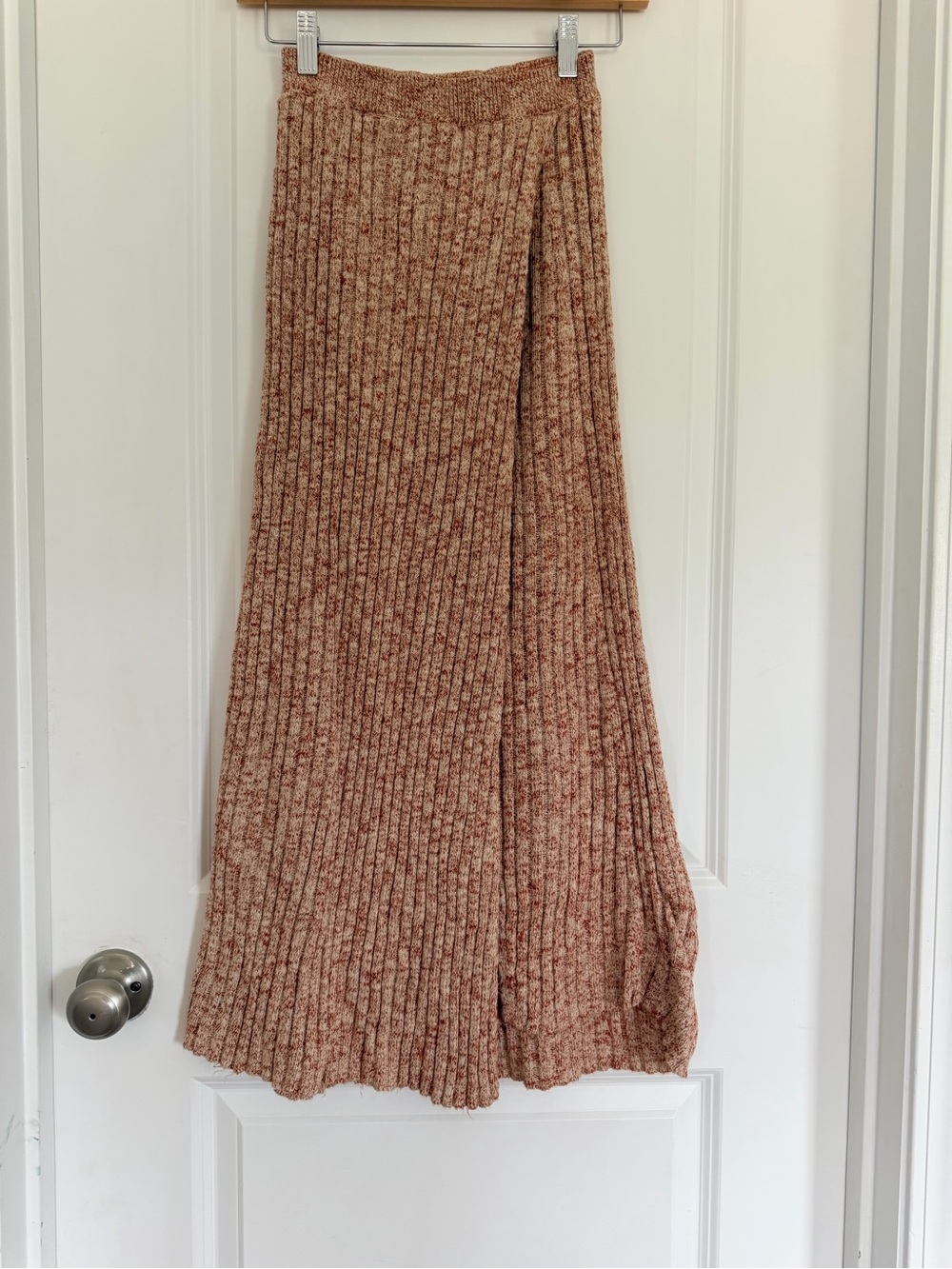 Free People Ribbed Knit midi Skirt - Peach Speckle
